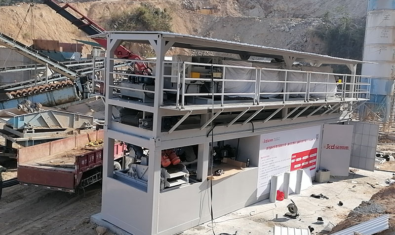 車載移動(dòng)洗砂場(chǎng)壓濾機(jī)